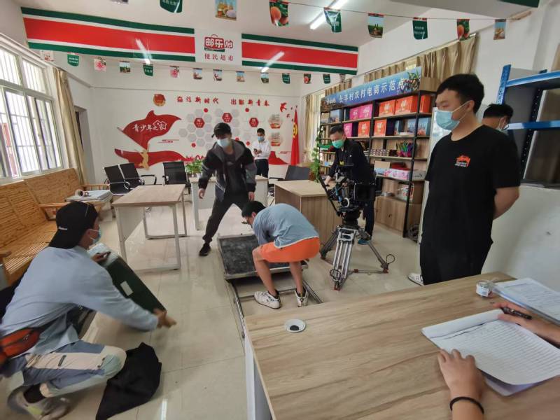 利州区广告片拍摄公司：极简主义践行者，少即是多的视觉哲学